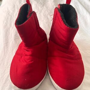 Tag Kids Red Snow Boots